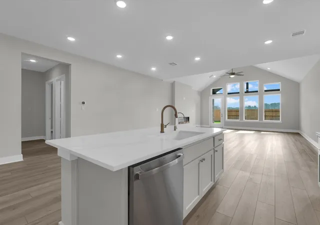 5th image of 22626 Ruby Forest Rd, Tomball, TX 77377 | MLS# 18317324