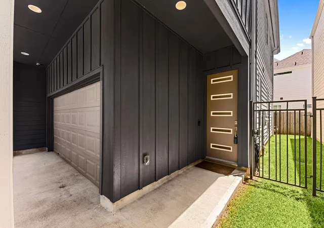 4th image of 4010 Elser St, Houston, TX 77009 | MLS# 54204060