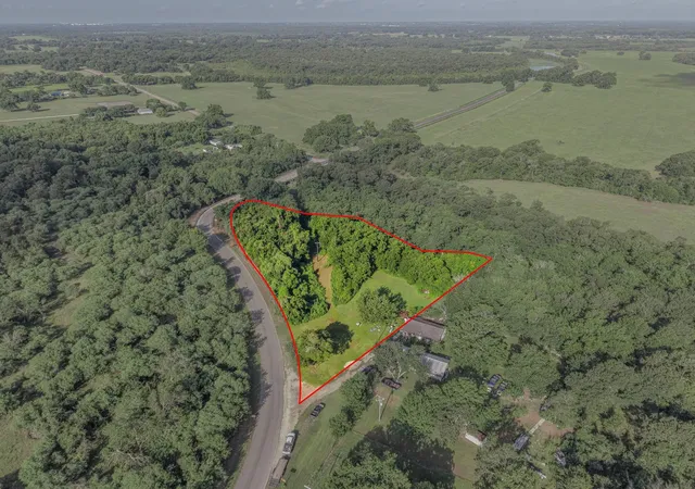 1st image of 40562 & 40614 Garrett Rd, Brookshire, TX 77423 | MLS# 41322059