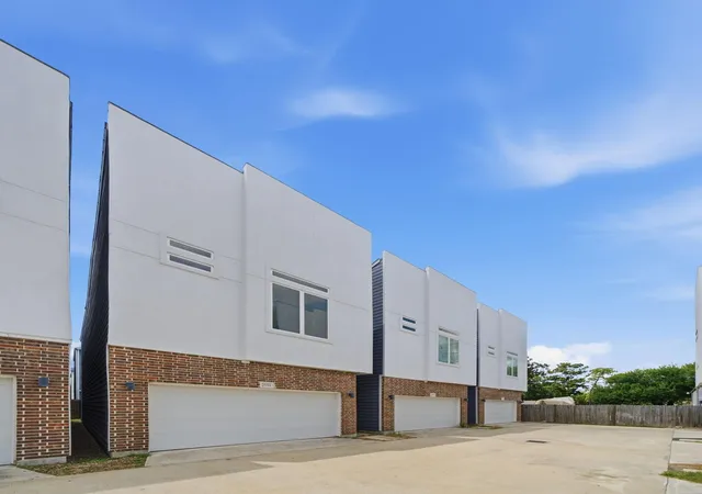 2nd image of 2533 Hollister St, Houston, TX 77080 | MLS# 20319500