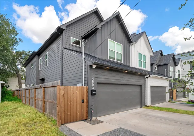 3rd image of 4603 Terry St, Houston, TX 77009 | MLS# 92336159