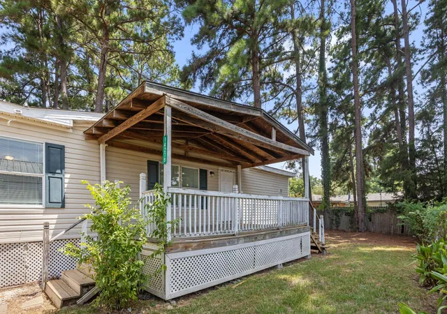 3rd image of 14279 Shadow Bay Dr, Willis, TX 77318 | MLS# 4591282