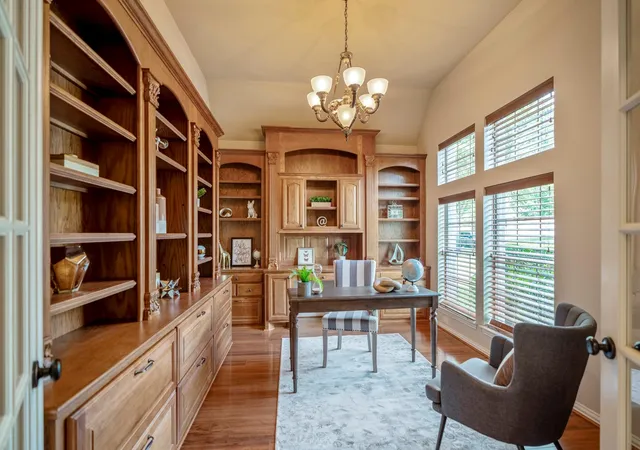 5th image of 2407 Hendricks Lakes Dr, Spring, TX 77388 | MLS# 38504030