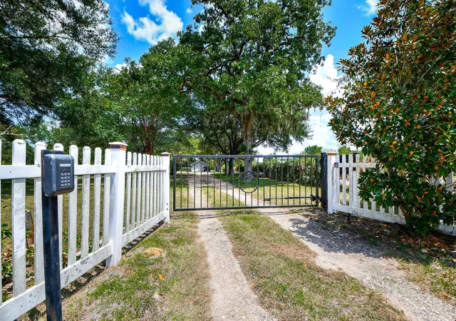 Photo 1 of Land for sale at 25550 W Fm 1097 Rd, Montgomery, TX 77356 | MLS# 96447421 | Listing updated on 2026-09-19