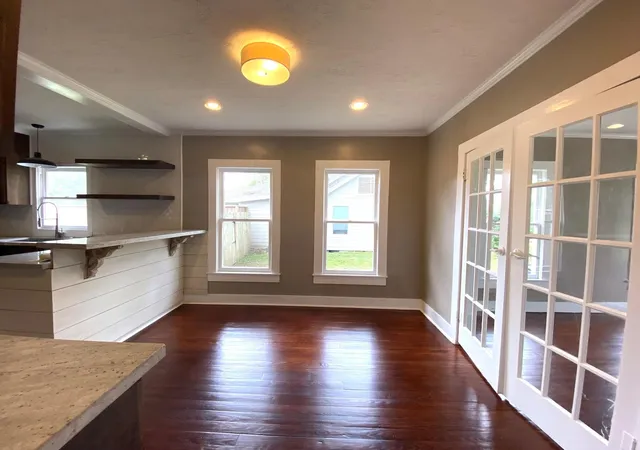3rd image of 513 E Bernard St, West Columbia, TX 77486 | MLS# 30202248