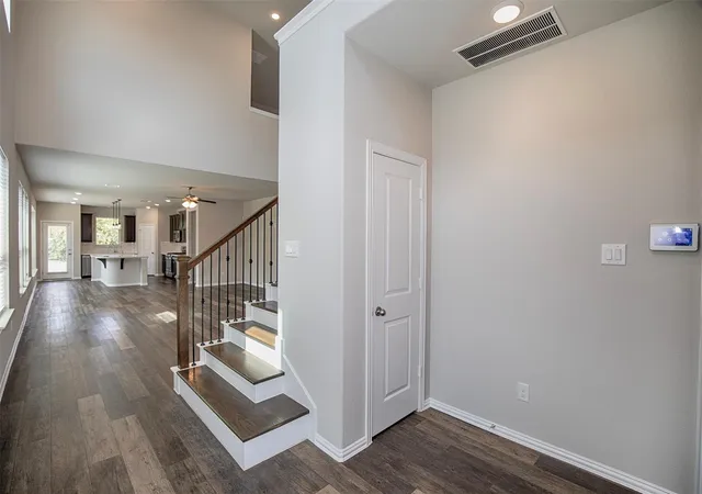 4th image of 10642 Wagner St, Rosharon, TX 77583 | MLS# 38664474