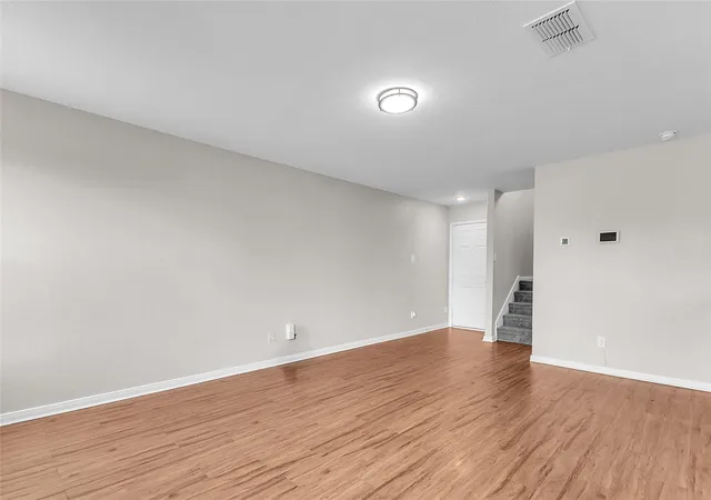Photo 4 of Single family home for sale at 6211 Baywood Crst, San Antonio, TX 78222 | MLS# 9047891 | Listing updated on 2026-09-18