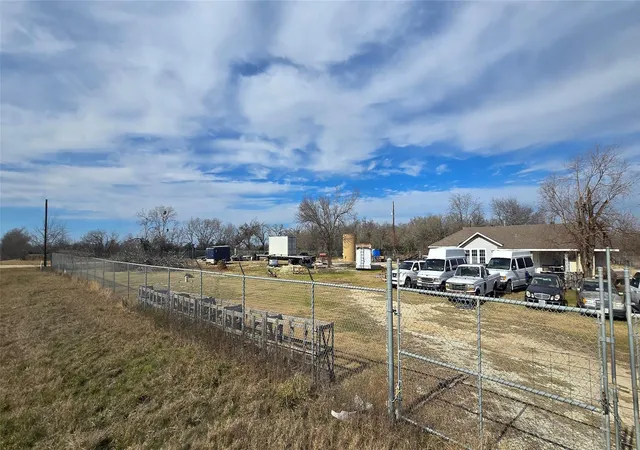 2nd image of 4099 State Hwy 7 E, Kosse, TX 76653 | MLS# 62227808