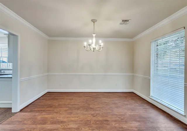 5th image of 7814 Knob Hill Ave, Pasadena, TX 77505 | MLS# 80070385