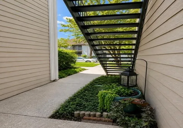 Condo for sale at 10049 Westpark Dr #175, Houston, TX 77042 | MLS# 7159450 | Listing updated on 2026-08-17