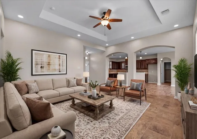 4th image of 10015 S Redfish Dr, Hitchcock, TX 77563 | MLS# 8218141