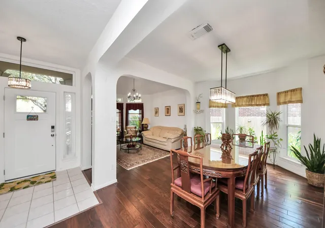 5th image of 4634 Jaymar Dr, Sugar Land, TX 77479 | MLS# 72309442