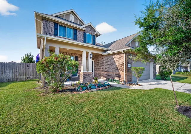2nd image of 3219 Charles Pl, Baytown, TX 77523 | MLS# 21036775