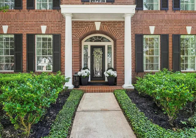 3rd image of 3111 Sabine Point Wy, Missouri City, TX 77459 | MLS# 68673339