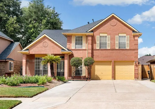 Single family home for sale at 11423 Weathering Oaks Dr, Houston, TX 77066 | MLS# 84656575