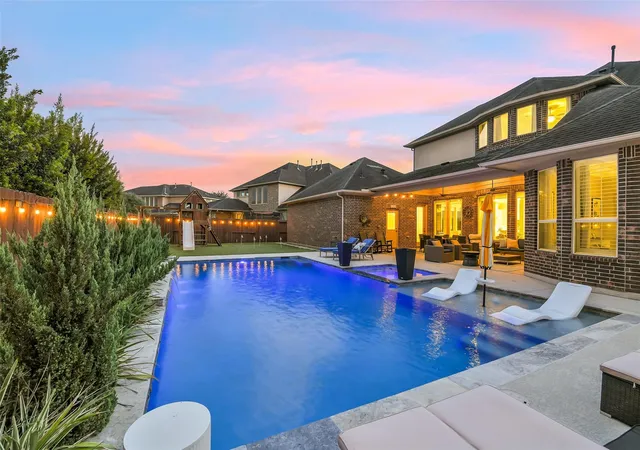 Photo 2 of Mansion for sale at 5410 Briarcliff Ln, Fulshear, TX 77441 | MLS# 65263100 | Listing updated on 2026-09-12