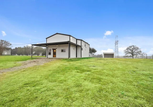 Photo 4 of Sale Pending at 4011 County Rd 219, Anderson, TX 77830 | MLS# 58680639 | Listing updated on 2026-08-14