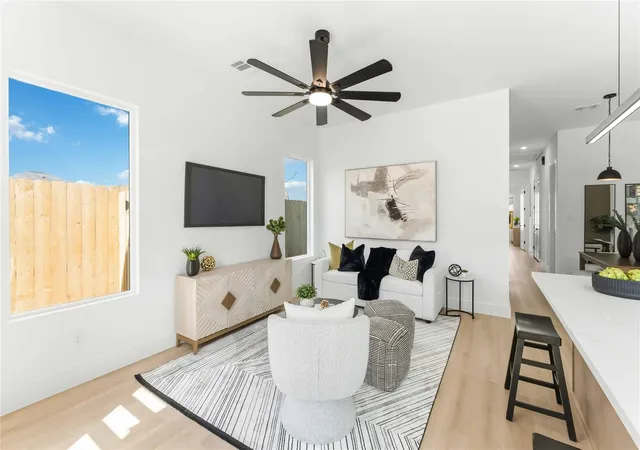 4th image of 5425 Manton St #A-B, Houston, TX 77028 | MLS# 32502484