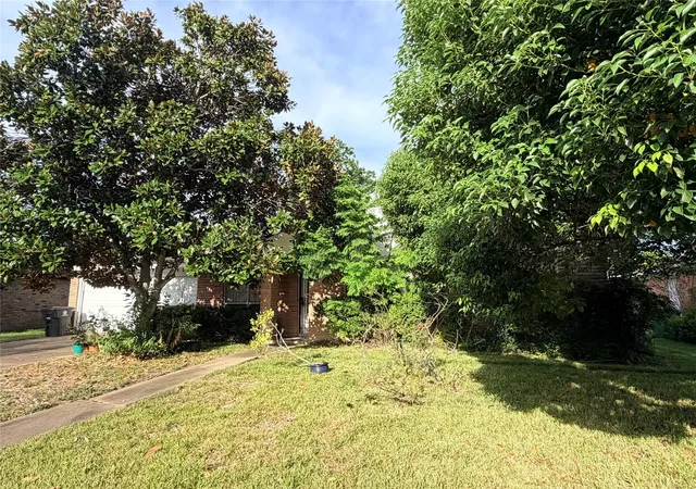 2nd image of 8603 Braes River Dr, Houston, TX 77074 | MLS# 45719868