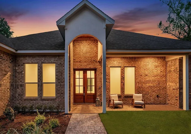 2nd image of 25102 Ashley Trace Ct, Tomball, TX 77375 | MLS# 69324221