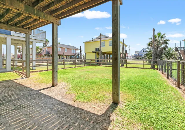 2nd image of 308 Surf Dr, Freeport, TX 77541 | MLS# 29803252