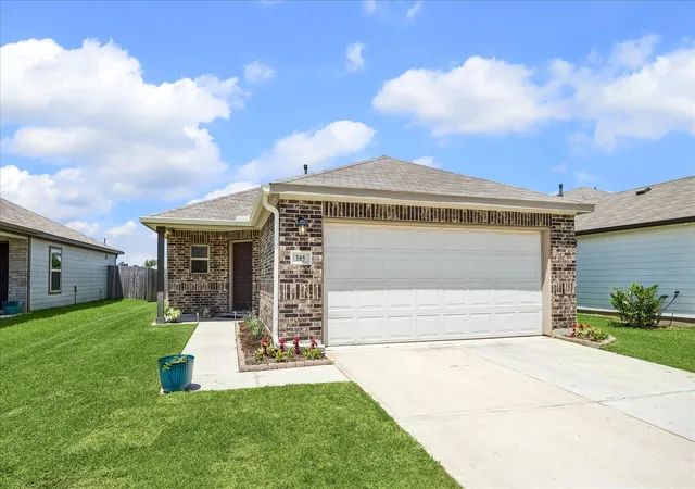 2nd image of 305 Cumberland Forest Dr, Magnolia, TX 77354 | MLS# 77114208