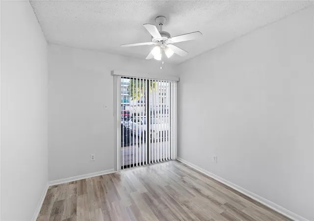 5th image of 2830 S Bartell Dr, Houston, TX 77054