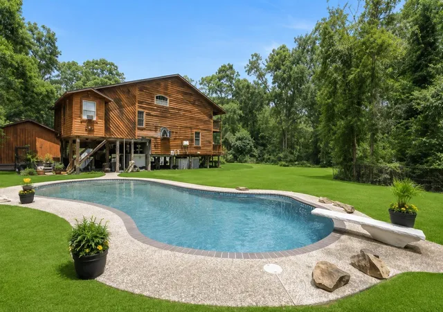 5th image of 181 County Road 3561, New Caney, TX 77357 | MLS# 97840315