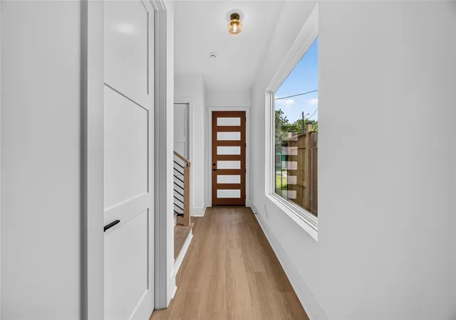 Photo 3 of Sale Pending at 7817 Sandy St #A-B, Houston, TX 77028 | MLS# 91573723 | Listing updated on 2026-09-09
