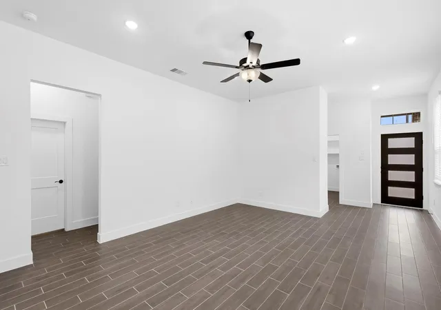 Photo 2 of Sale Pending at 19344 Poppy Village Cir, Magnolia, TX 77355 | MLS# 46881756 | Listing updated on 2026-09-16