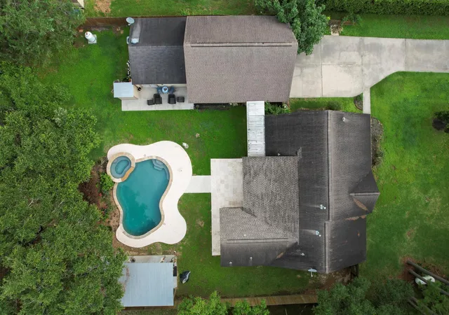 42nd image of 3430 W Meadow Ln, Dickinson, TX 77539 | MLS# 59164655