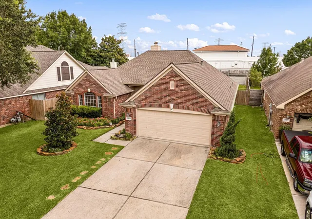 Photo 2 of Single family home for sale at 13203 Durbridge Trl Dr, Houston, TX 77065 | MLS# 3829505 | Listing updated on 2026-09-01