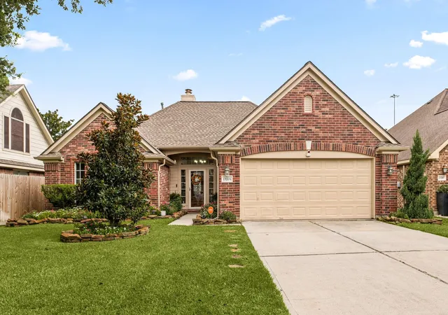 Photo 3 of Single family home for sale at 13203 Durbridge Trl Dr, Houston, TX 77065 | MLS# 3829505 | Listing updated on 2026-09-01