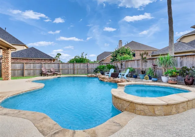 1st image of 2557 Estrada Dr, League City, TX 77573 | MLS# 86466828