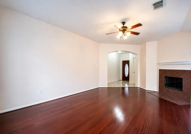 Photo 4 of Sale Pending at 8714 Kirksage Dr, Houston, TX 77089 | MLS# 71367125 | Listing updated on 2026-09-22