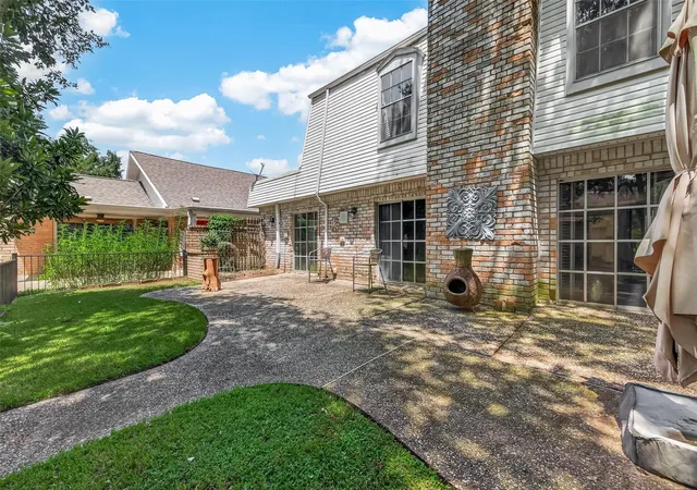 1st image of 2718 Kissing Camel Ct, Missouri City, TX 77459 | MLS# 39589373