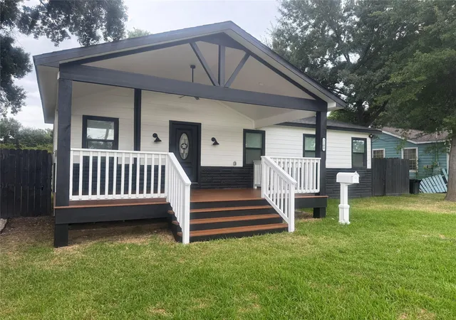 Photo 1 of Single family home for sale at 2108 15th Street, Galena Park, TX 77547 | MLS# 41701061 | Listing updated on 2026-09-23