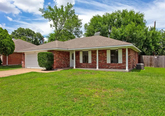 2nd image of 1713 Laura Ln, College Station, TX 77840 | MLS# 94281163