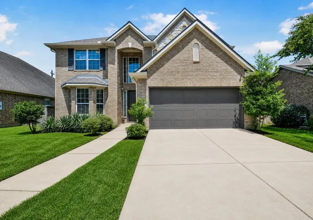1st image of 1906 Dry Willow Ln, Houston, TX 77089 | MLS# 13886929