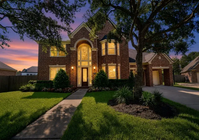 Photo 2 of Single family home for sale at 4711 Kings Landing Ln, Katy, TX 77494 | MLS# 96890848 | Listing updated on 2026-09-12
