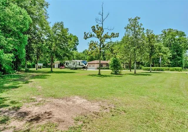 Photo 4 of Sale Pending at 160 Linda Ln, Lumberton, TX 77657 | MLS# 44676109 | Listing updated on 2026-09-08