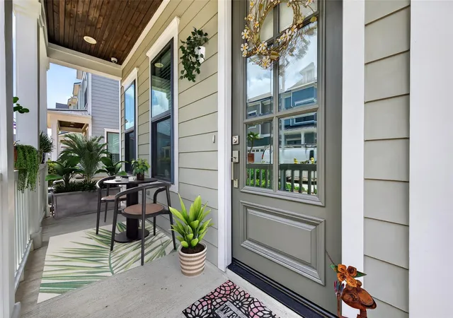 Photo 3 of Single family home for sale at 3508 Harvest Dance Dr, Houston, TX 77008 | MLS# 90547529 | Listing updated on 2026-09-14