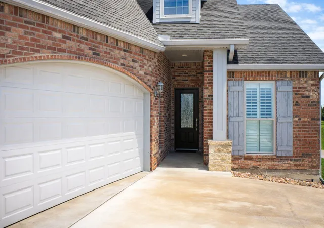 2nd image of 3850 Central Pointe Dr, Beaumont, TX 77706 | MLS# 55710007