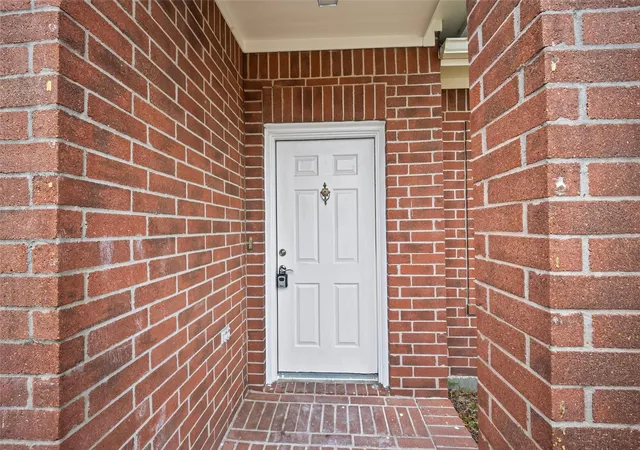 Photo 3 of Single family home for sale at 26106 Cypresswood Dr, Spring, TX 77373 | MLS# 71815358 | Listing updated on 2026-10-13