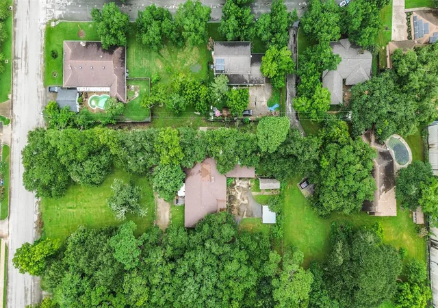 3rd image of 623 Laurel St, La Marque, TX 77568 | MLS# 81988468