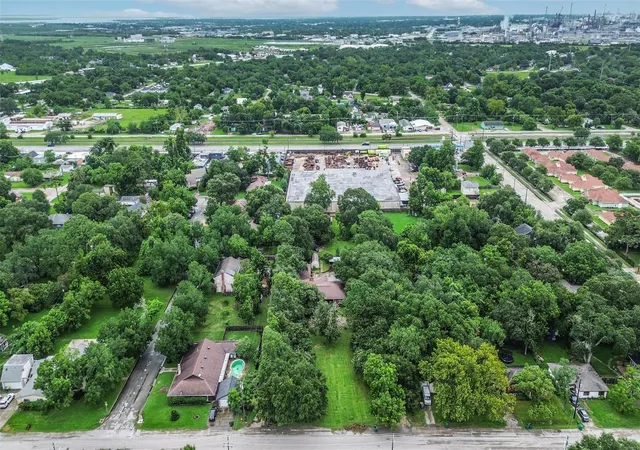 48th image of 623 Laurel St, La Marque, TX 77568 | MLS# 81988468