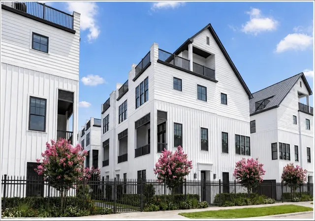 1st image of 2731 Providence St, Houston, TX 77020 | MLS# 19182559