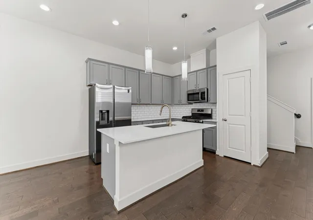 2nd image of 4163 Griggs Rd, Houston, TX 77021 | MLS# 17301165