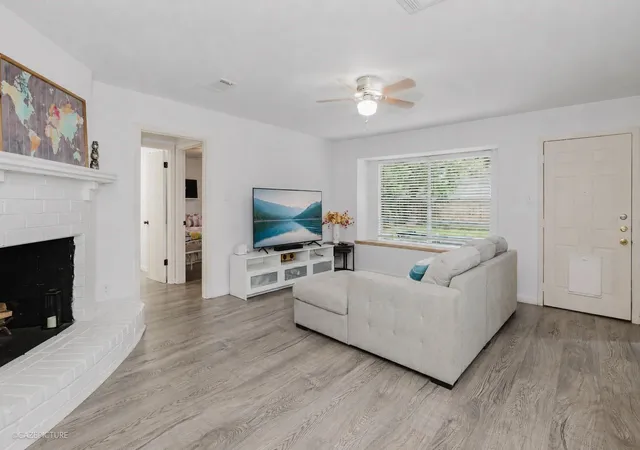 Photo 3 of Single family home for sale at 4439 Mccleester Dr, Spring, TX 77373 | MLS# 90083330 | Listing updated on 2026-08-09
