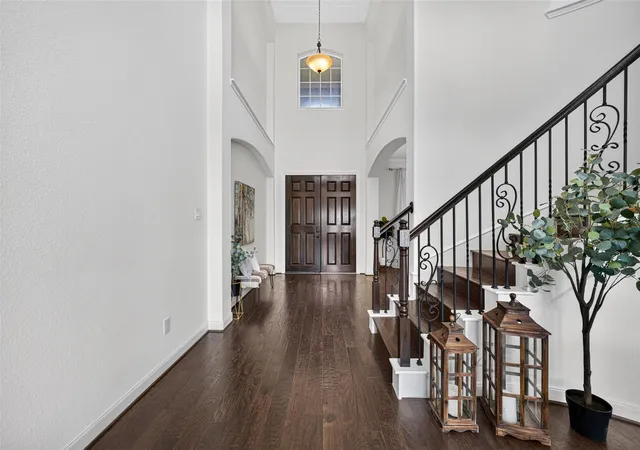 4th image of 6507 Hidden Ridge Ct, Sugar Land, TX 77479 | MLS# 66244560